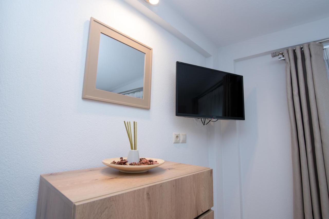 Kalli'S Apartments Nikíti Kültér fotó