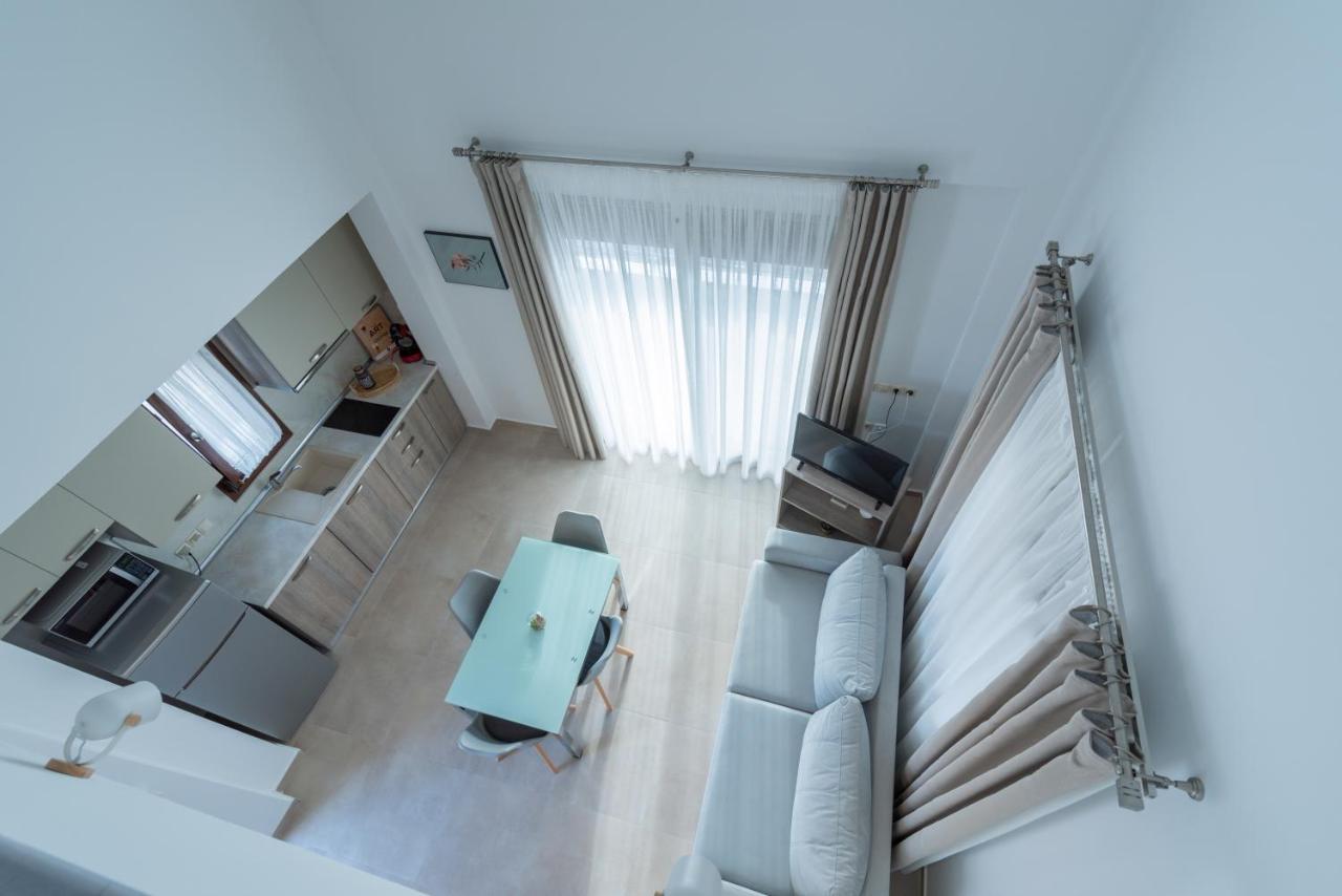 Kalli'S Apartments Nikíti Kültér fotó