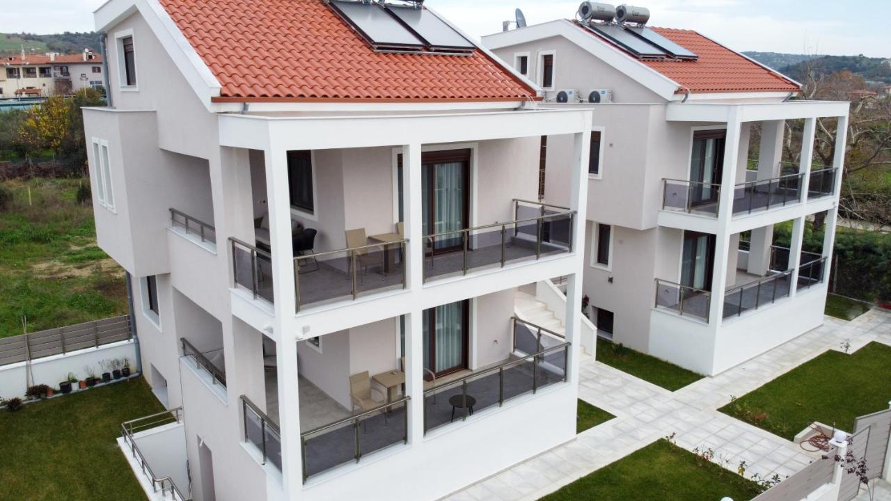 Kalli'S Apartments Nikíti Kültér fotó